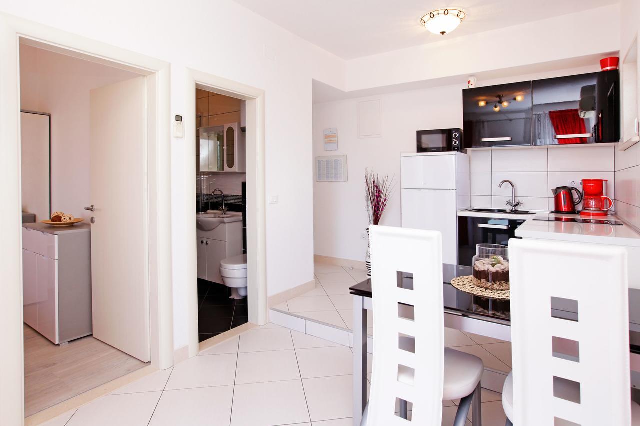 Apartments Toni Bol Dış mekan fotoğraf