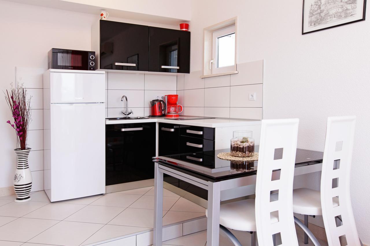 Apartments Toni Bol Dış mekan fotoğraf